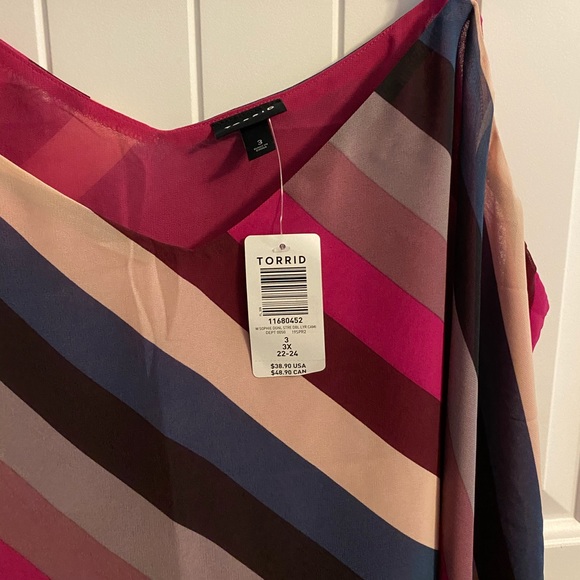 ❌SOLD❌ RASPBERRY PINK/ STRIPE CHIFFON SWING CAMI - Picture 4 of 5